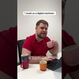 1 week vs 1 year as a digital marketer #digitalmarketing #socialmediamanagerlife #socialmediamanager