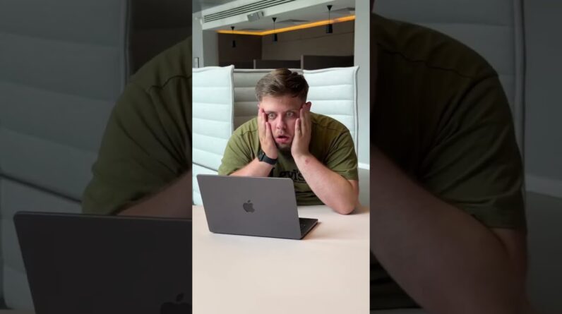 POV: when autocorrect ruins your career in one email  #socialmanager #digitalmarketing #funny